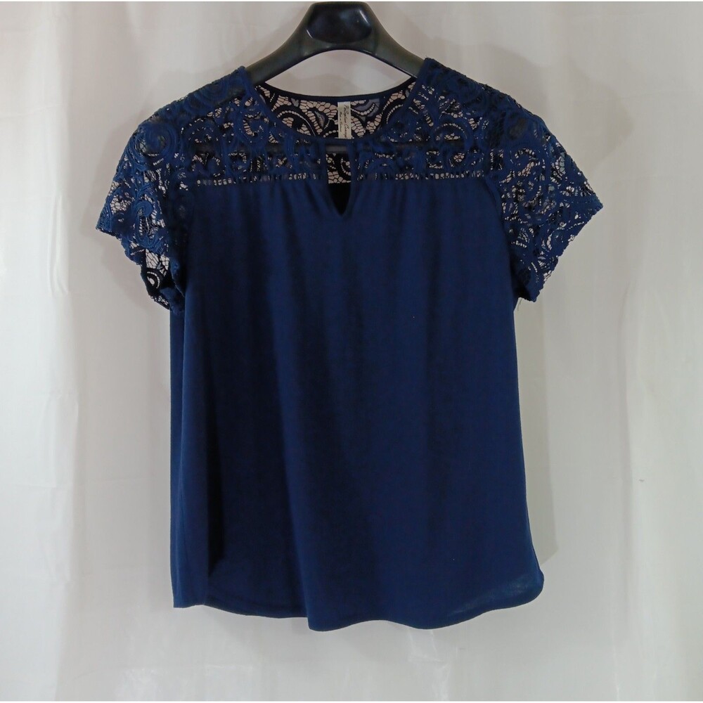 Per Seption Top Women's Size XL Blue Lace Shoulders Sleeves